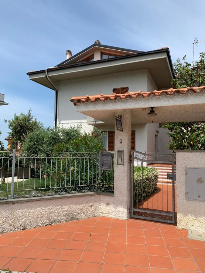 Brezza Affittacamere Montemarciano Zewnętrze zdjęcie